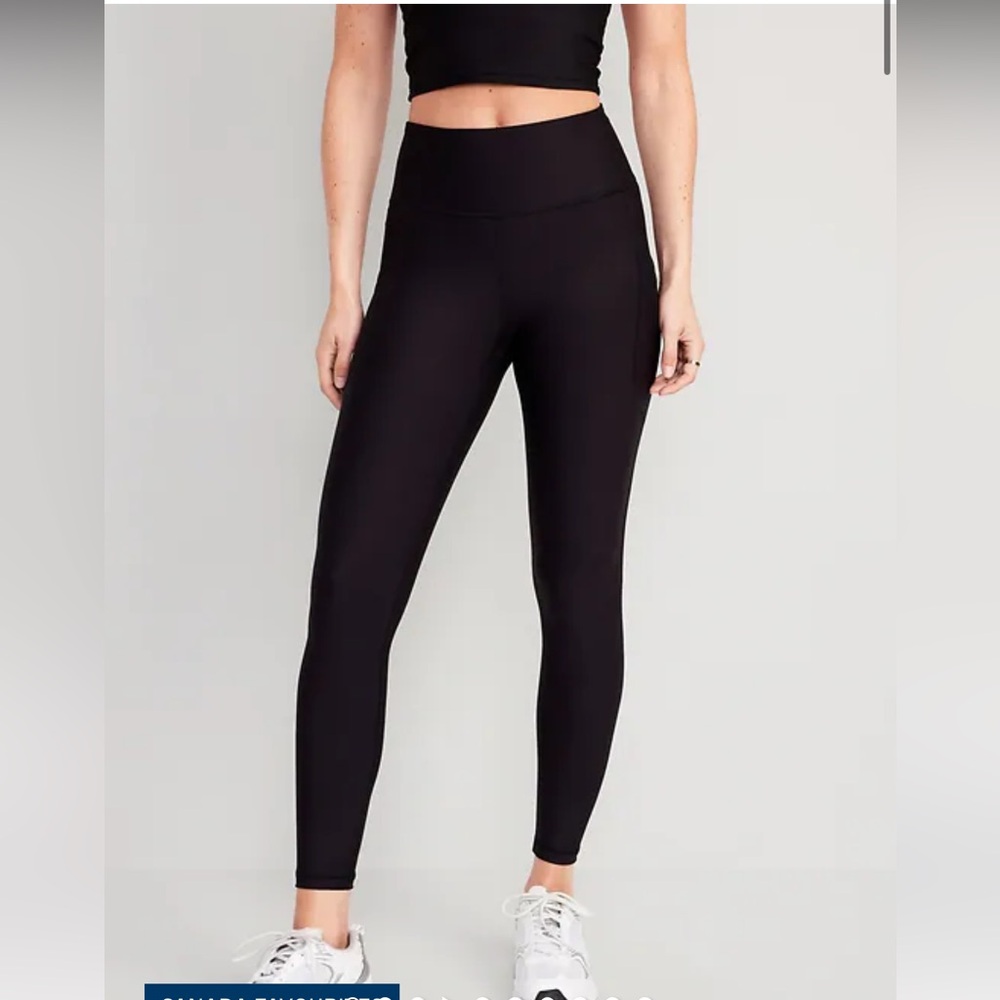 Old Navy High-Waisted PowerSoft 7/8 Pocket Leggings Black